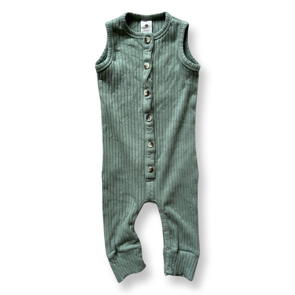 Kate Quinn ribbed romper